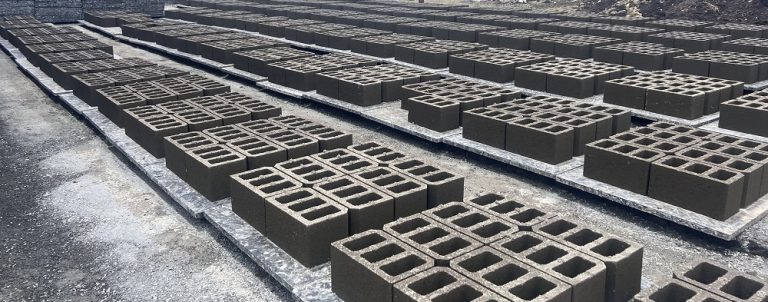 Hollow Concrete blocks precast